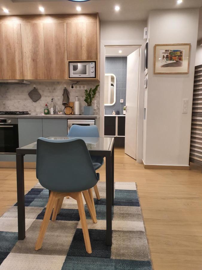 Tony's With Parking Apartment